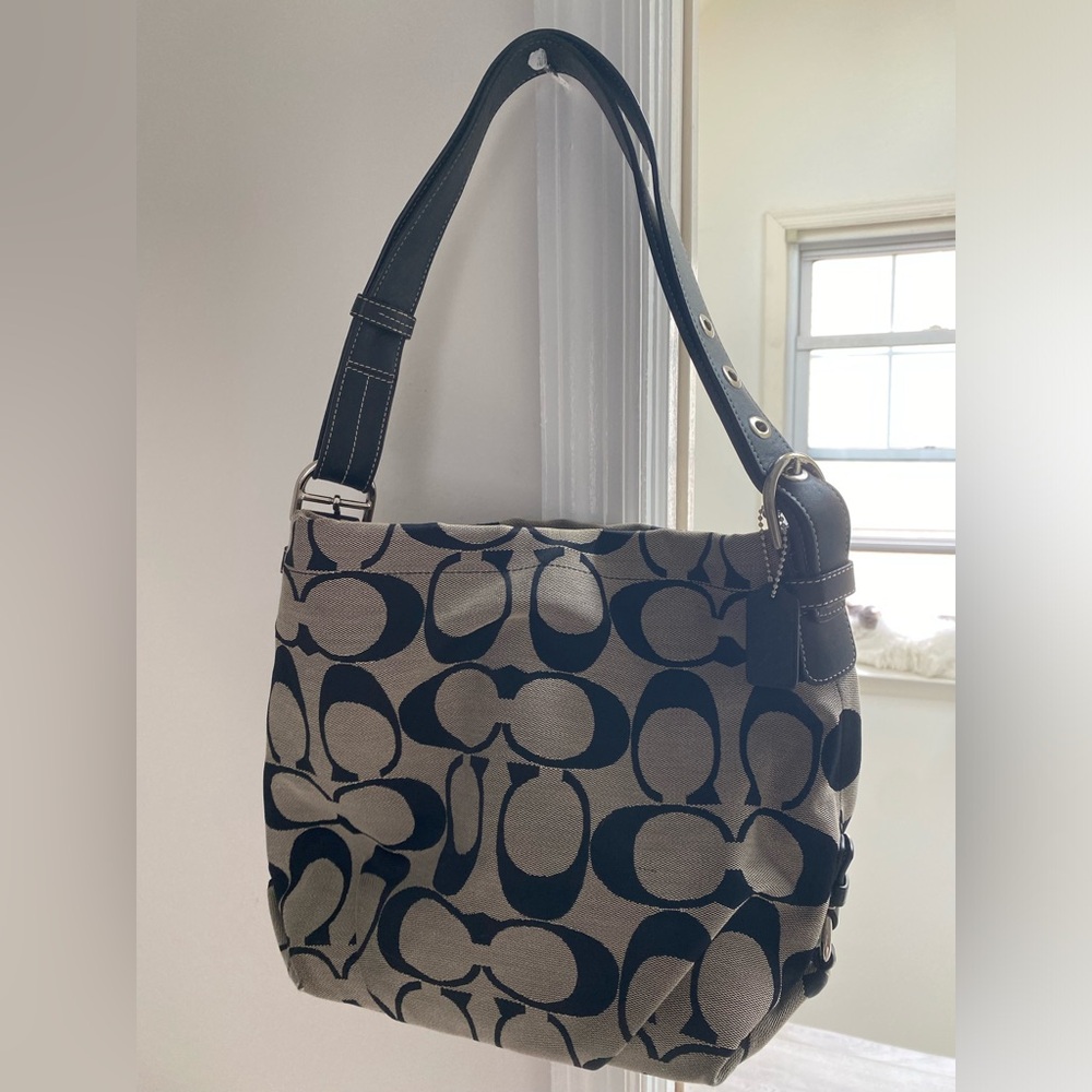 Coach bag - Picture 2 of 2